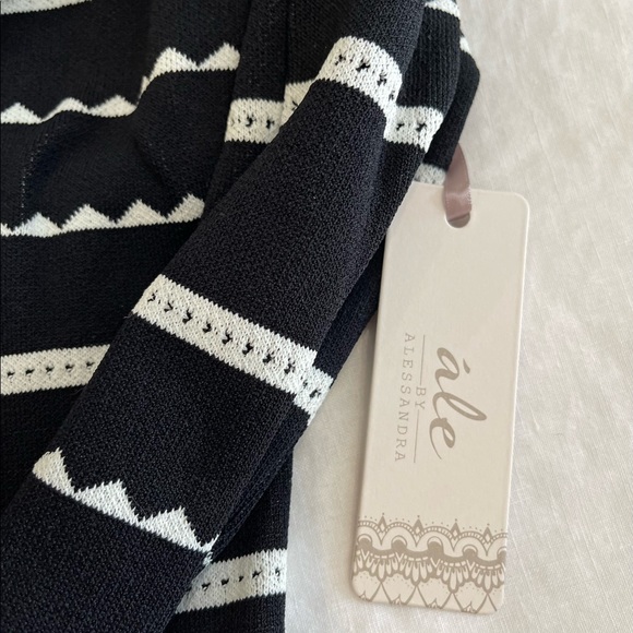 X Revolve Emanuela Dress- Ale by Alessandra - Picture 3 of 6